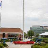 The Arend and Nancy Lubbers Student Services Center with Mary Idema Pew Library Learning and Information Commons in the background